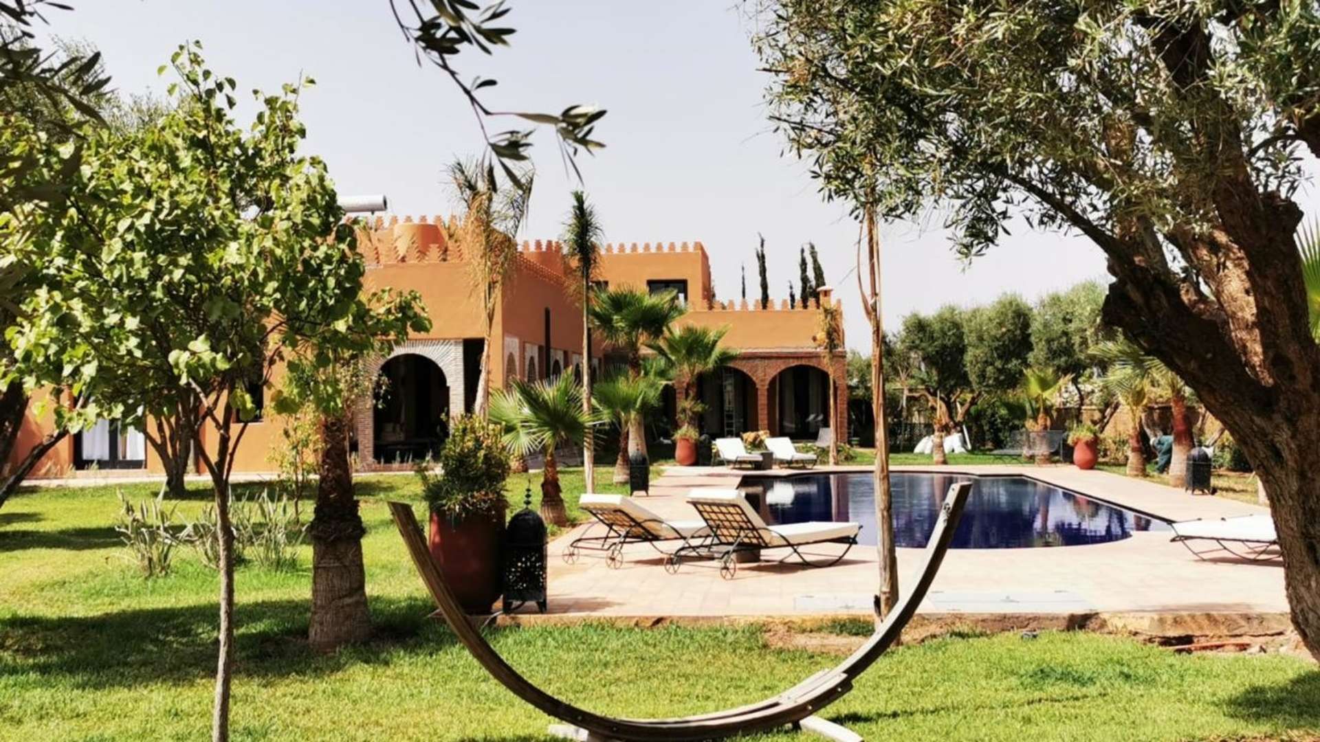 Location de vacances,Villa,Bienvenue à cette maison d'hôtes exclusive à Marrakech, offrant six suites somptueuses,Marrakech,Route d'Ouarzazate