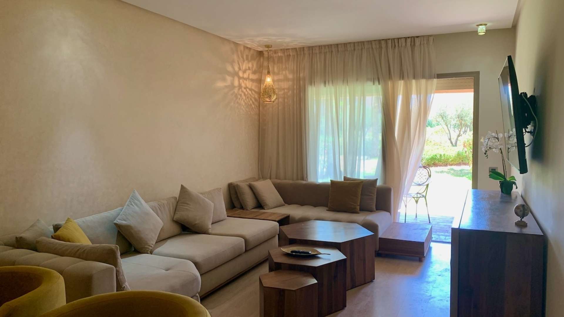 Location longue durée ,Appartement,Superbe appartement neuf 3 chambres salon avec jardin à Prestigia Golf,Marrakech,Golf Prestigia