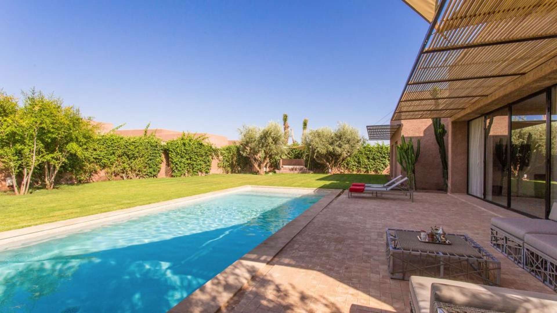 Location de vacances,Villa,Villa de luxe d’architecte de plain-pied pour 6 personnes. Domaine privé sécurisé avec services,Marrakech,Golf Royal Palm
