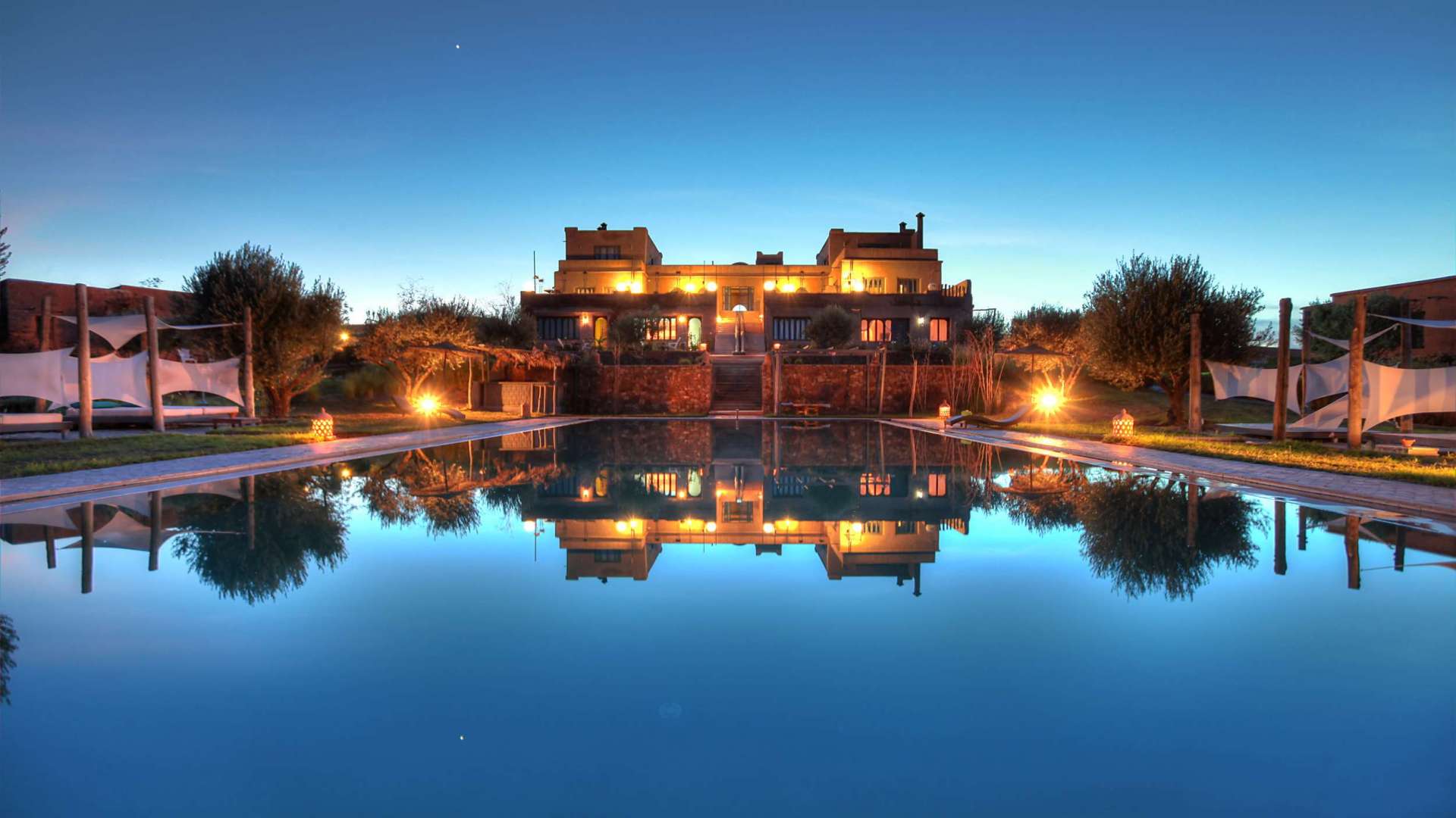 Location de vacances,Villa,Location maison d'hôtes 12 ch. avec services hôteliers ,Marrakech,Route Amizmiz